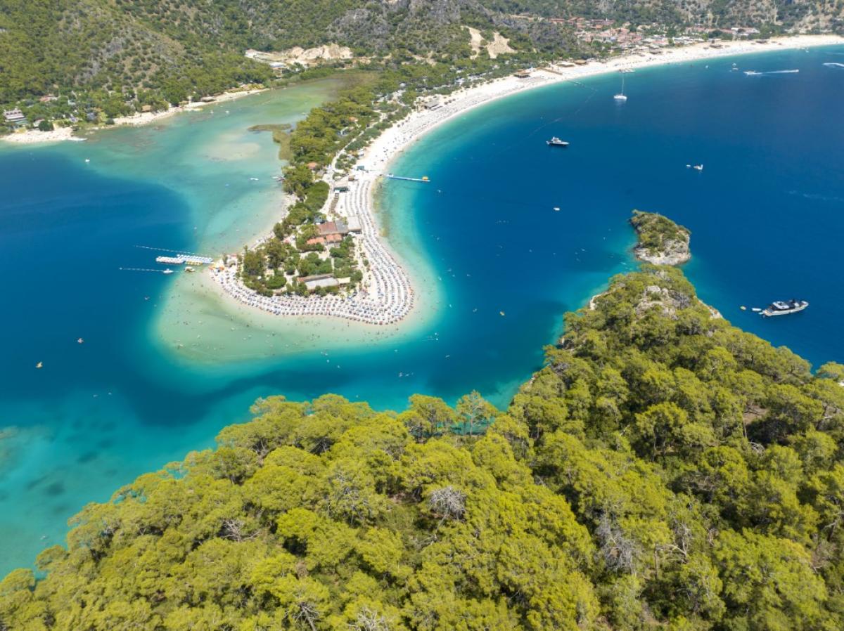 Ölüdeniz Beach and its blue lagoon