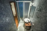 Elegant bathroom in marine colours thumbnail